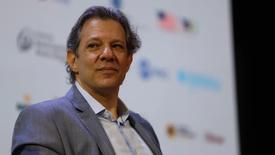 Haddad aponta viés do mercado financeiro quando se trata de governos progressistas: ‘dá nota menor’