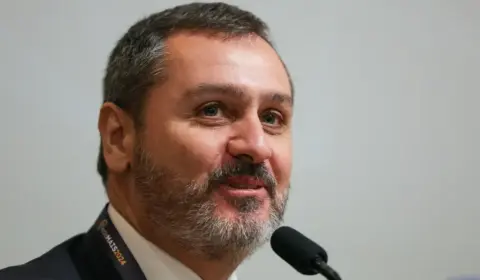 Chefe da PF diz não poder afirmar se Abin de Lula está ou não contaminada