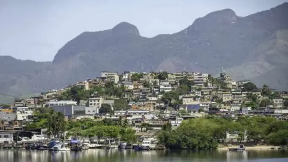 ‘Sem justificativas’: Abin vigiou ilegalmente favelas do RJ no governo Bolsonaro