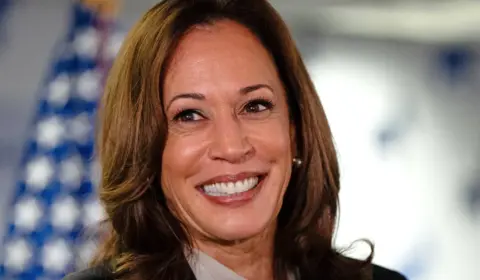 Primeira pesquisa com Kamala mostra candidata democrata em empate técnico com Trump