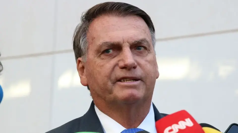 Governo Bolsonaro acionou 15 servidores em operação ‘desesperada’ por joias, diz PF