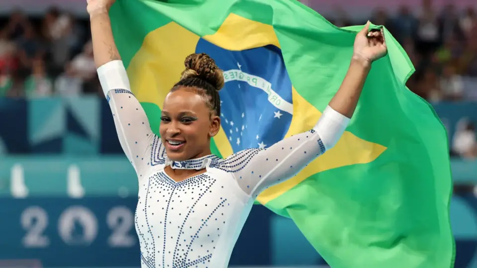 Rebeca Andrade conquista a segunda medalha de prata na Olimpíada de Paris