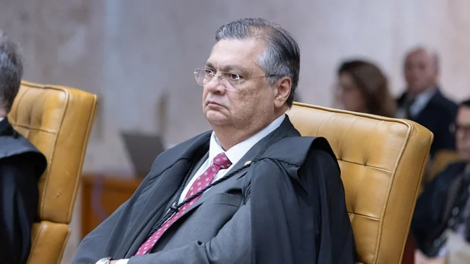 STF decide suspender emendas impositivas até criação de novas regras para uso do dinheiro público