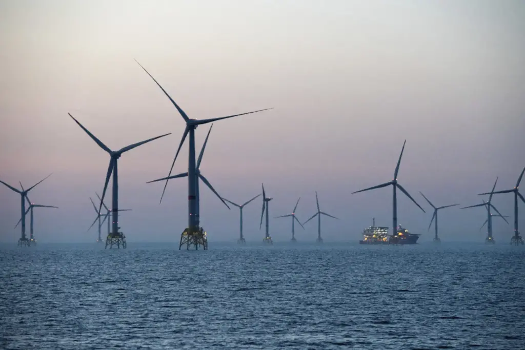 Parque eólico offshore Vickings, da Equinor e SSE, com três usinas eólicas em Dogger Bank, um banco de areias em área rasa na costa leste da Inglaterra (Foto: Stefan Sauer/Picture Alliance)