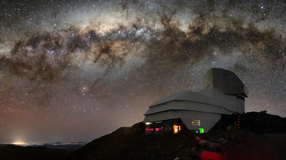 Brasil integra projeto de supertelescópio para mapear céu por 10 anos