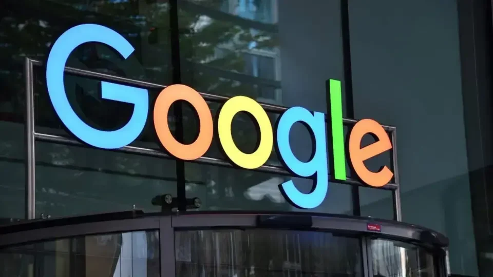 Justiça dos EUA pode determinar que Google seja dividida: monopólio