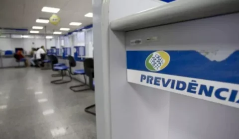 Negligência com INSS prejudica a população, diz representante dos previdenciários em greve