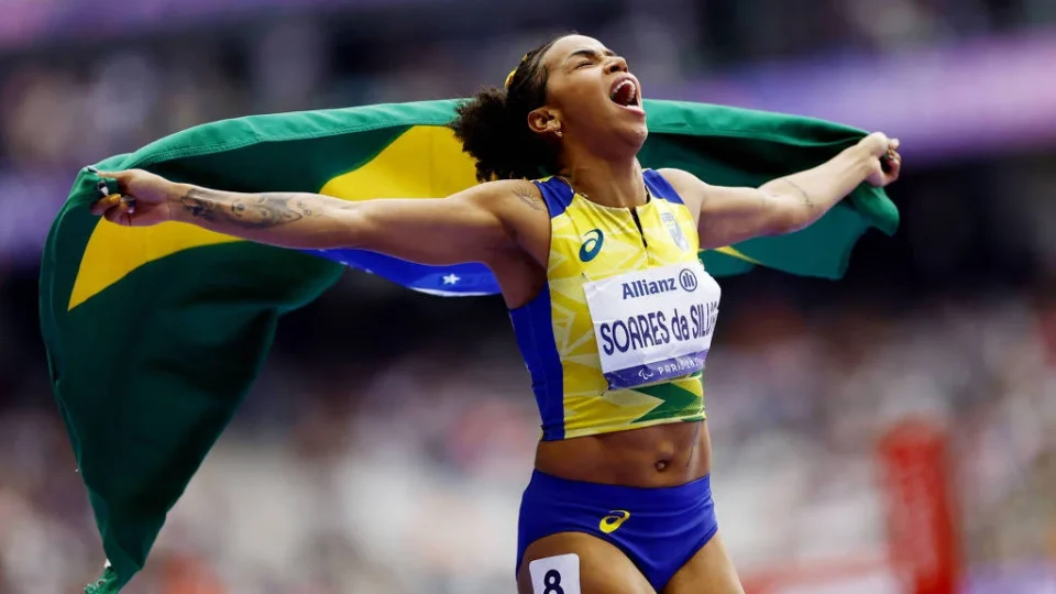 Brasil bate recorde com 77 medalhas nos Jogos Paralímpicos de Paris