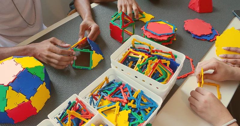 Mesmo sendo importante em diversas áreas da vida, a matemática acaba sendo esquecida após os anos escolares. Crédito: Marcos Santos/ USP Imagens