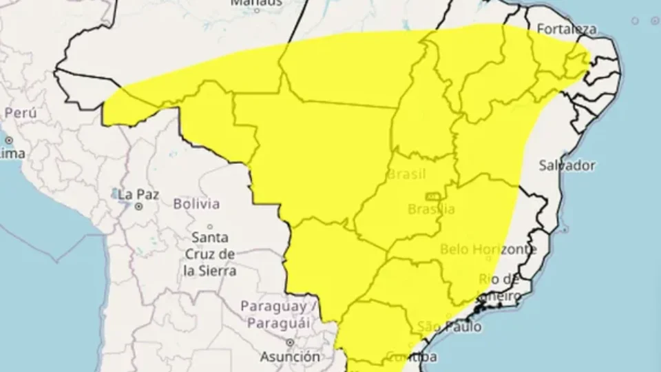 Tempo permanece quente e seco em todas as regiões do Brasil