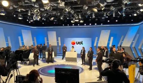 Debate na Rede TV!/UOL foi marcado por confrontos e poucas propostas