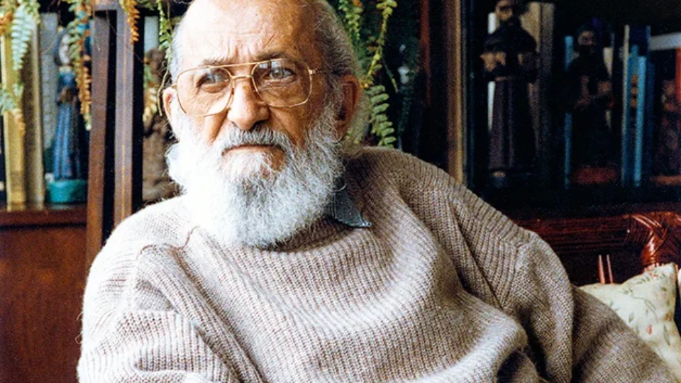 Paulo Freire, o homem que ensinava e queria transformar o mundo