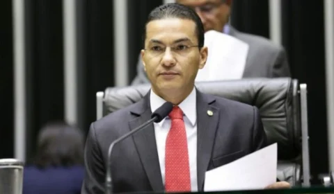 Marcos Pereira desiste de candidatura à sucessão de Lira para abrir caminho a colega de partido