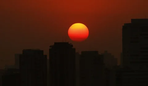 Calor deve aumentar antes de chegada de nova frente fria