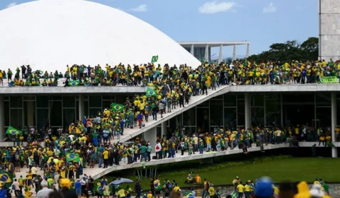 Sobem os créditos, mas ‘Ainda Estou Aqui’ segue em Brasília