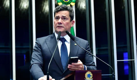 Moro reage e diz que derrotado em chapa tenta transferir culpa por fracasso