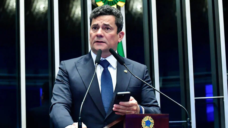 Moro reage e diz que derrotado em chapa tenta transferir culpa por fracasso