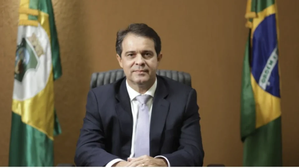 Evandro Leitão (PT) vence bolsonarista e é eleito prefeito de Fortaleza