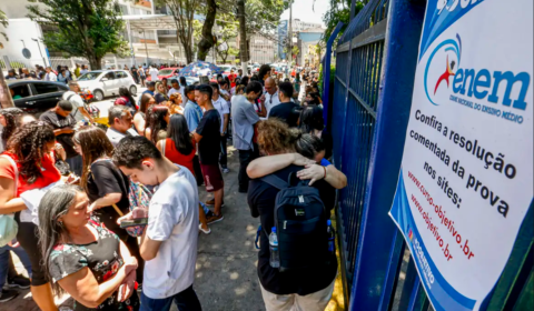 Estudantes se preparam para maratona de vestibulares, com Enem e Fuvest