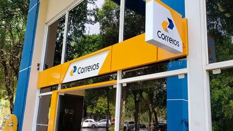 Correios fazem mutirão para renegociar dívidas com até 99% de desconto