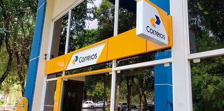 A privatização dos Correios é um debate que acontece apesar do fato de a empresa ter bons números financeiros. Crédito: MCom