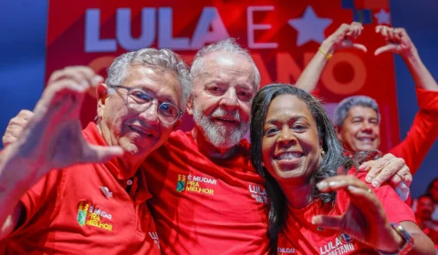 Lula diz que Bolsonaro inventou ser evangélico e que Jesus era de esquerda