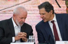 Intelectuais e ex-ministros assinam manifesto contra corte de gastos do governo Lula