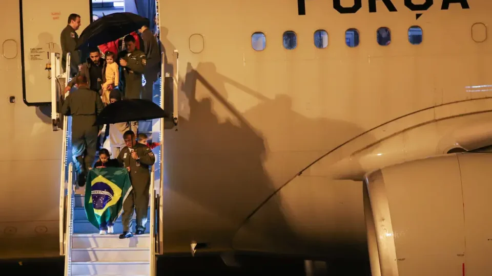 Sensação é de que Líbano pode virar nova Gaza, diz brasileira repatriada