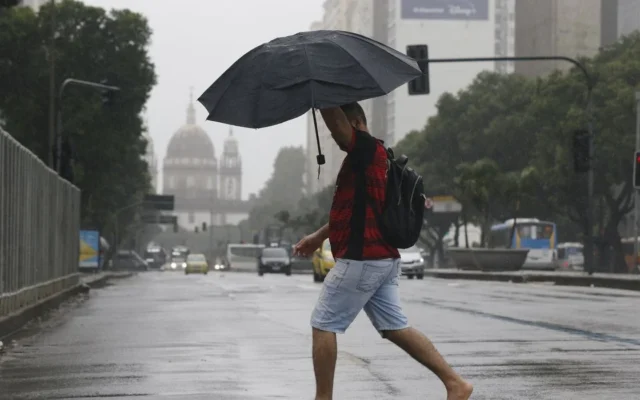 Frente fria deve causar chuva no Centro-Sul nesta semana; veja a previsão