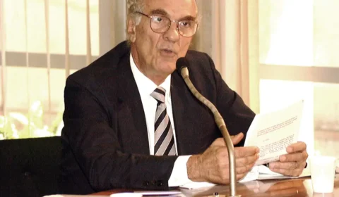 Morre aos 93 anos Roberto Saturnino Braga, ex-prefeito do Rio