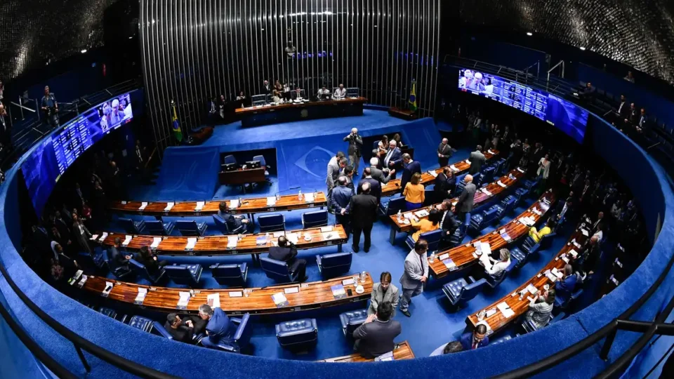 Senado deve votar hoje projeto das emendas parlamentares