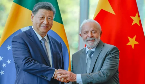 Lula assina 37 acordos bilaterais com a China; concorrente de empresa de Elon Musk está no pacote