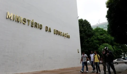 MEC estuda volta do Enem como certificado do Ensino Médio em 2025