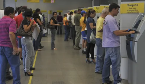 Bancos não abrem nos feriados da Proclamação da República e da Consciência Negra