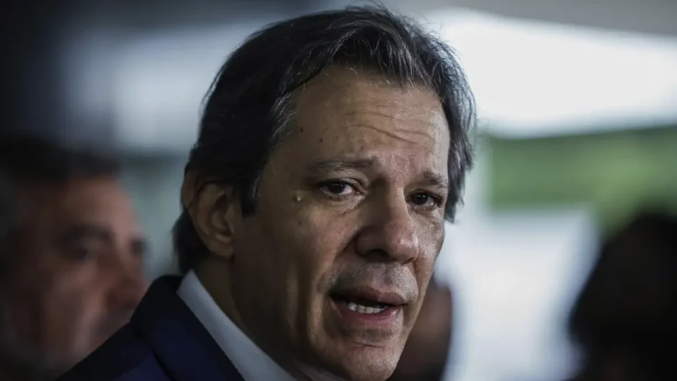 Mais um ministério será incluído no corte de gastos a pedido de Lula, diz Haddad