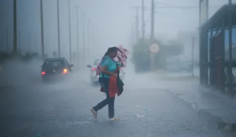 Semana começa com possibilidade de chuva em grande parte do país