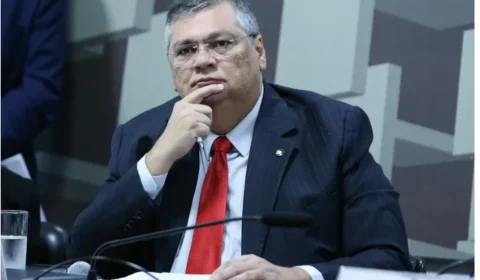 Maioria do STF mantém decisão de Dino que liberou emendas