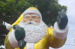 Balneário Camboriú veste Papai Noel de verde e amarelo e gera polêmica