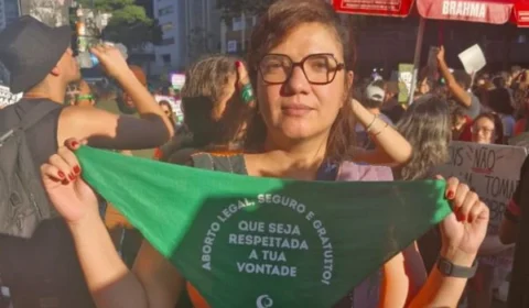 Justiça suspende resolução sobre aborto legal: ‘Mais um retrocesso’, diz feminista