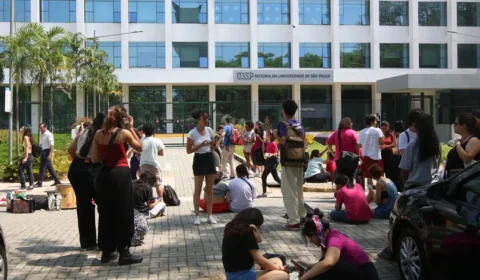 Professores da USP fazem manifesto defendendo alunos acusados de antissemitismo