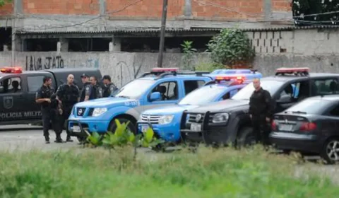 Operação policial na Maré causa fechamento de vias expressas no Rio