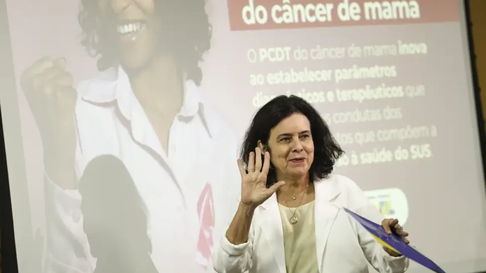 Saúde incorpora cinco procedimentos contra câncer de mama no SUS