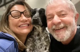 Janja posta foto com Lula após procedimento médico do presidente: ‘ele está muito bem’