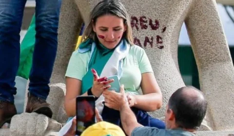 Pichadora de estátua no 8/1 e lembrada em atentado a bomba escreve carta com desculpas a Moraes