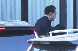 Presidente afastado da Coreia do Sul Yoon Suk Yeol é preso em Seul