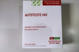 Embalagem de autoteste de HIV fica mais discreta para incentivar uso