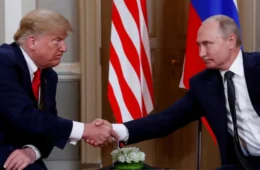 Trump e Putin definem o destino da Ucrânia sem Zelensky