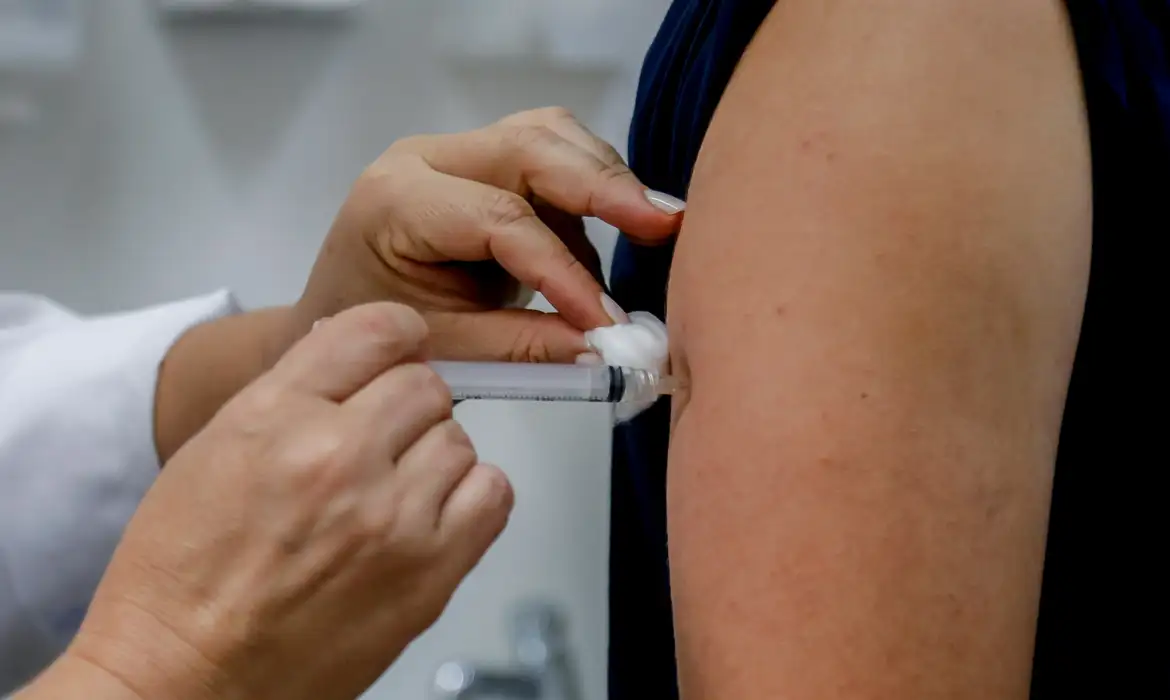 gripe vacina dengue