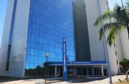 PF investiga esquema de R$ 6,3 bilhões em descontos ilegais no INSS