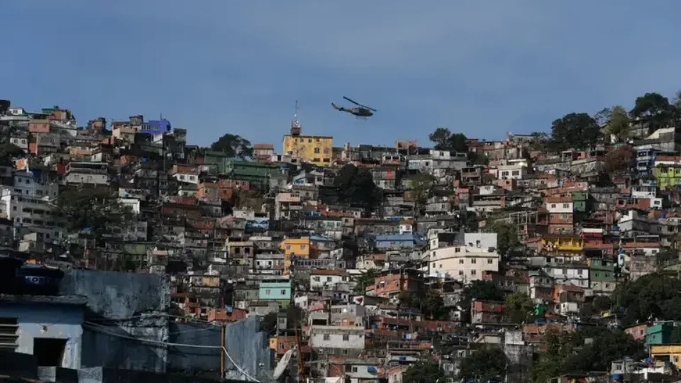 ADPF das Favelas tem reviravolta e STF amplia poder da PF no combate a facções